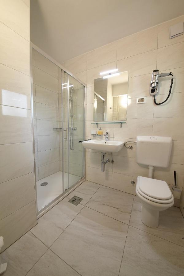 Villas - Hotel & Resort Adria Ankaran Exterior photo